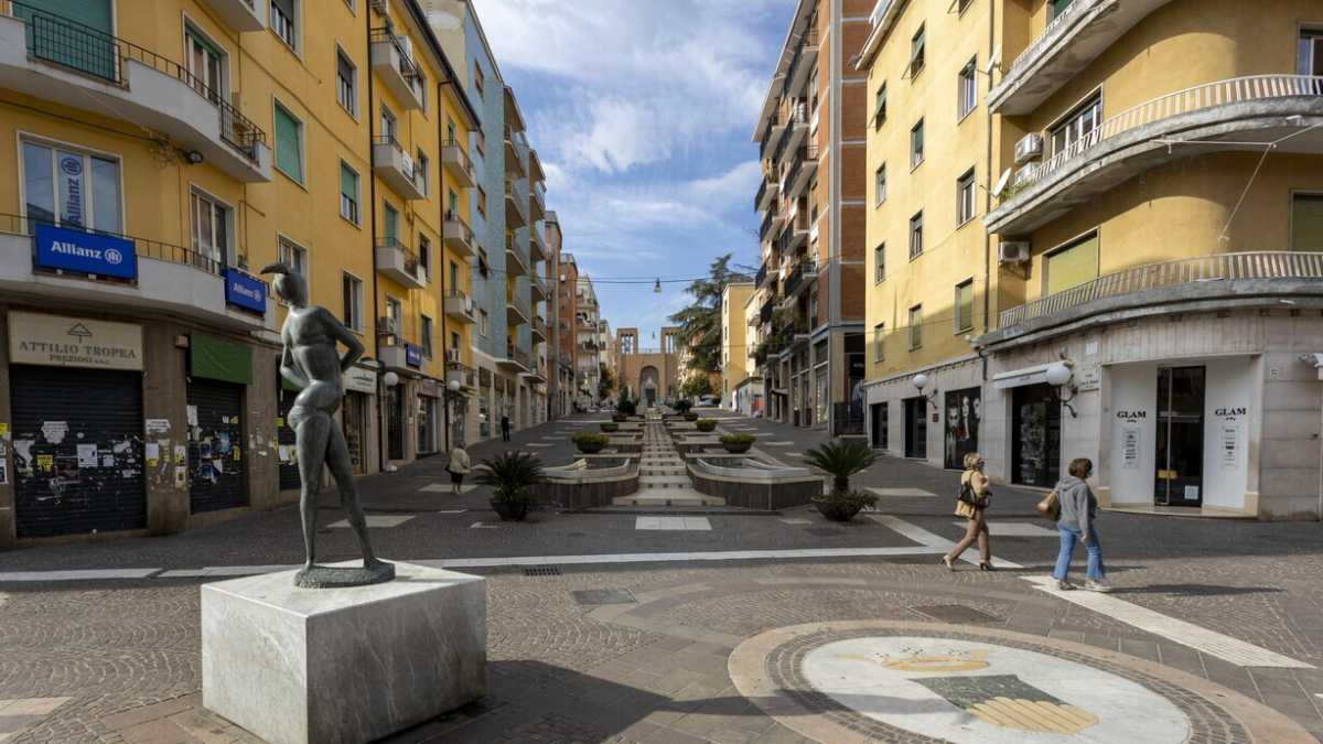 Immagine di Perché dieci anni di commissariamento non salvano la Calabria