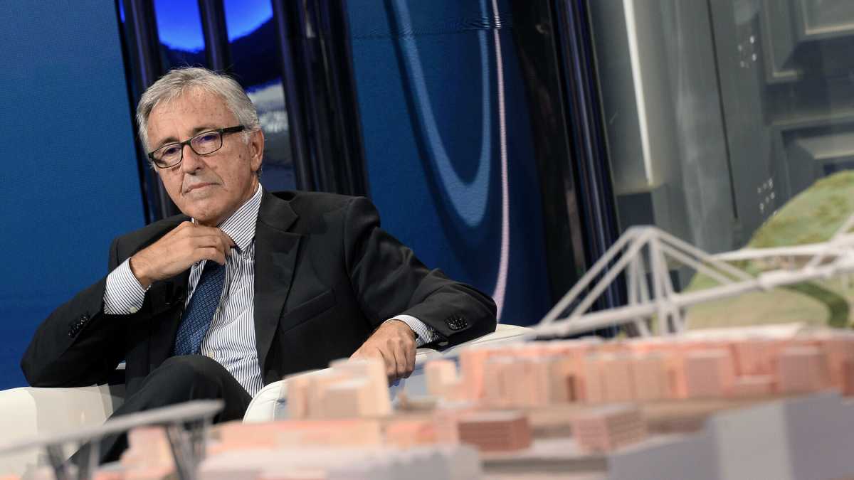 Immagine di Ponte Morandi, arrestato l'ex ad di Autostrade Castellucci