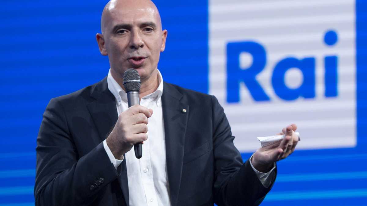 Immagine di Rai, ecco 80 milioni. Ma il Pd a Salini: chiede soldi e nomina 14 vicedirettori