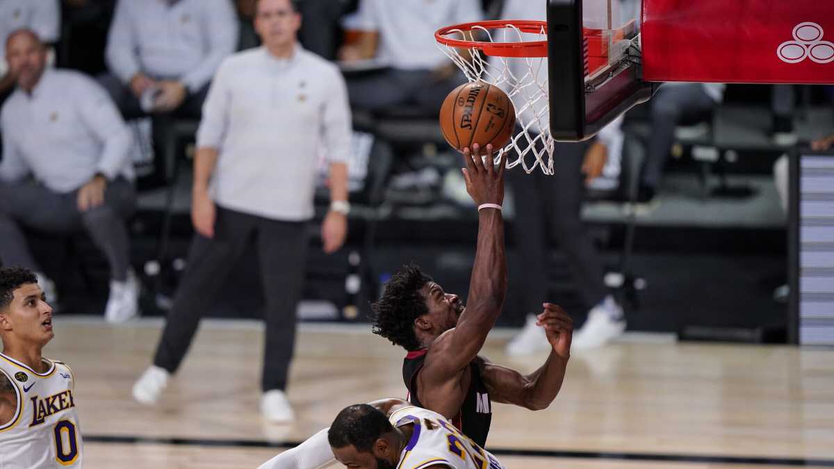 Immagine di Ci si può innamorare del basket senza giocarci?