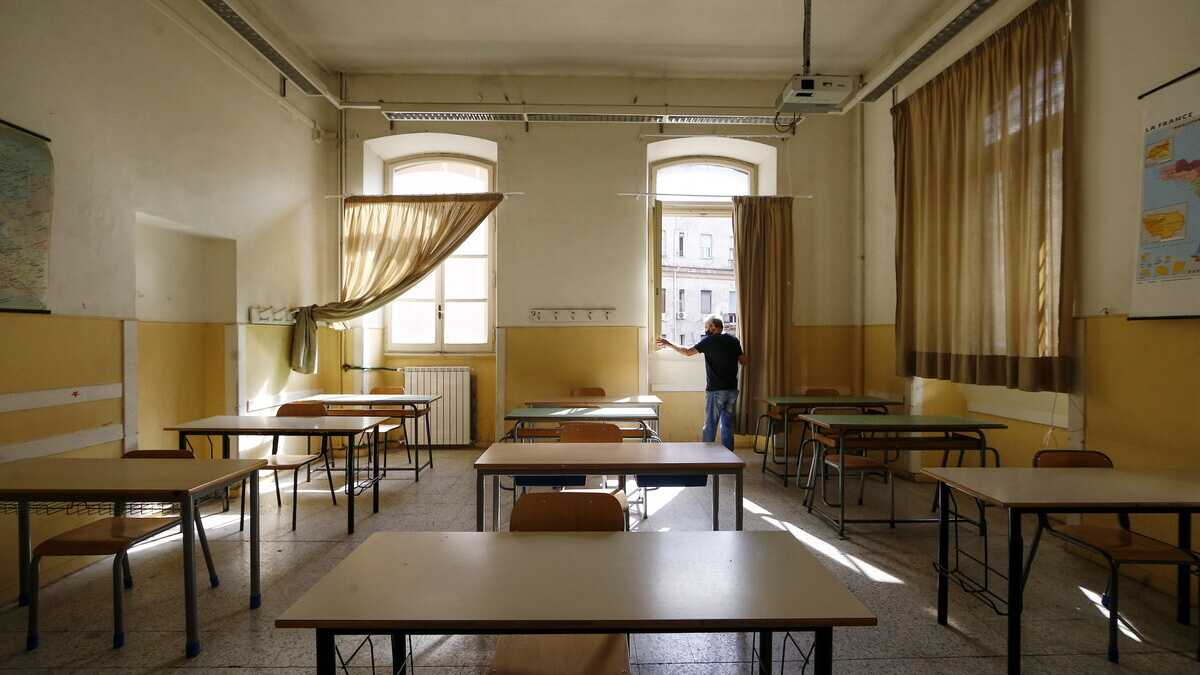 Immagine di Luce, colori e la persona al centro. L'edilizia scolastica dell'architetto Benini