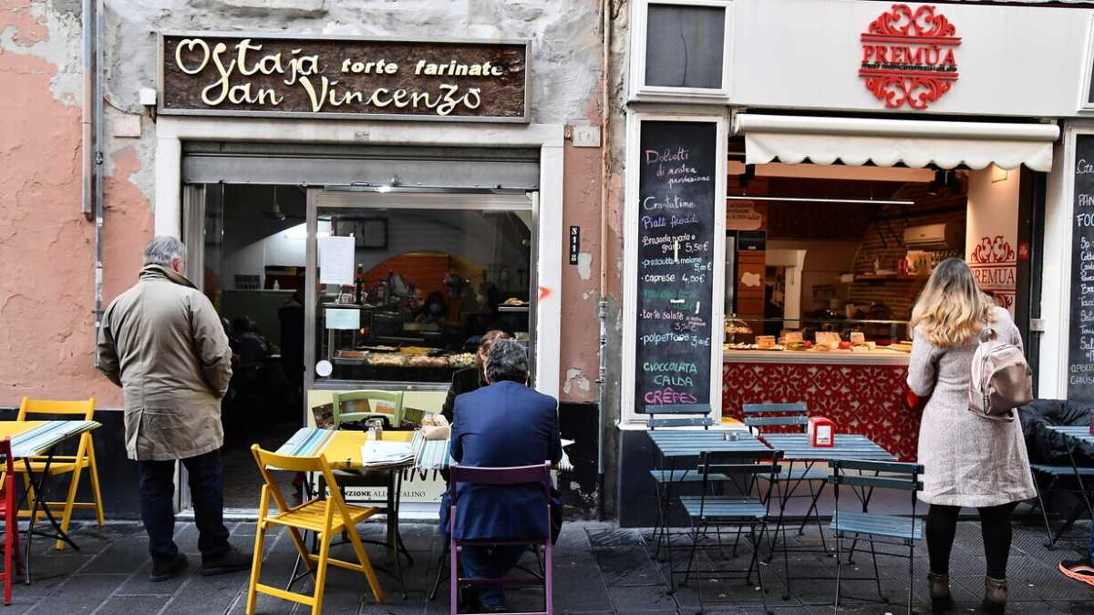 Immagine di Covid, Conte manda avanti i sindaci: stretta nei centri storici, addio mito della Ztl
