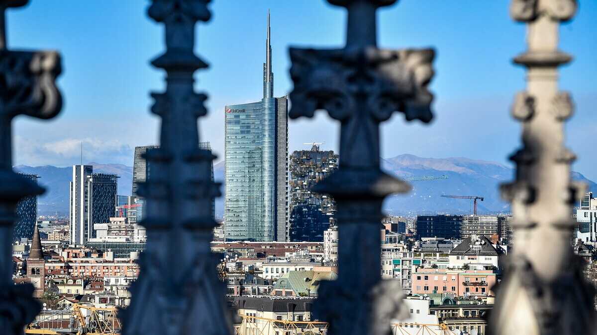 Immagine di Dal “modello Milano” al modello ricostruzione