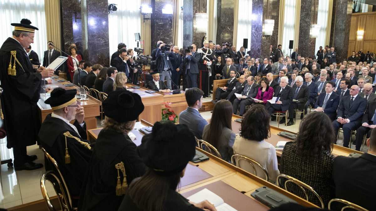 Immagine di Fiducia e legittimità, quel che manca all'Italia