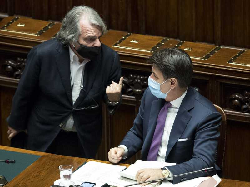 Zinga, il Cav., e le complicate manovre politiche intorno alla legge di Bilancio