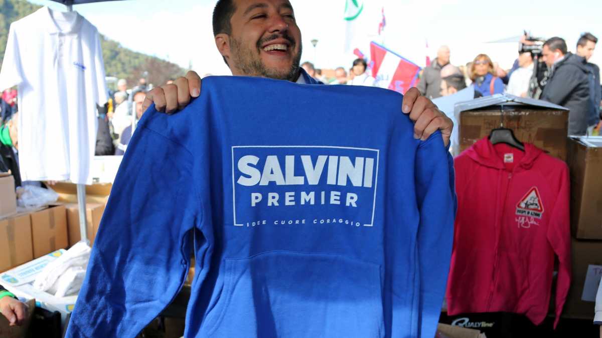 Immagine di Giù dal Carroccio: così la Lega di Salvini perde pezzi tra liti, fughe ed epurazioni