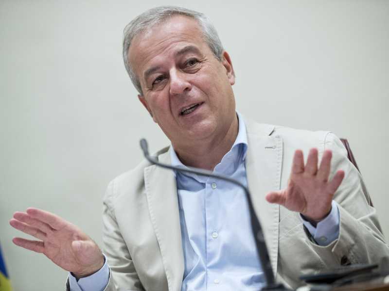 Locatelli: "La scuola è sicura. Basta menzogne Fare tutto per lasciarla aperta"
