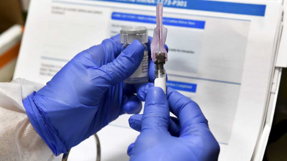 Immagine di Vaccino senza siringhe: “Ordini da tutta Europa, ma non dall’Italia”