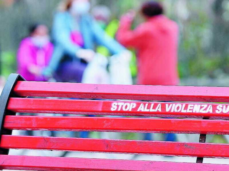Due volte prigioniere: il dramma delle donne vittime di abusi durante il lockdown