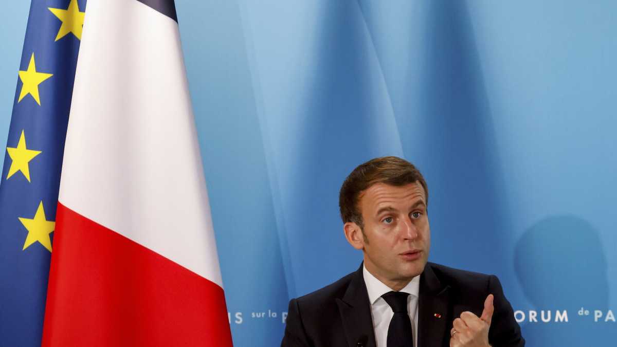 C’era Churchill, c’è l’Europa di Macron. E poi ci sarebbe la Meloni