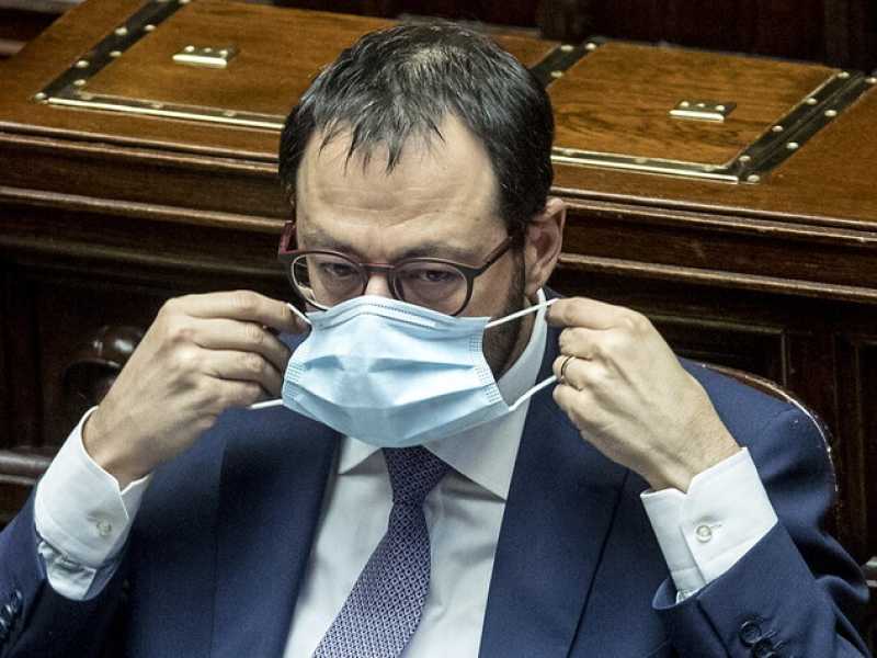 Mediaset, il M5s in difesa del Biscione scombina i piani di Salvini