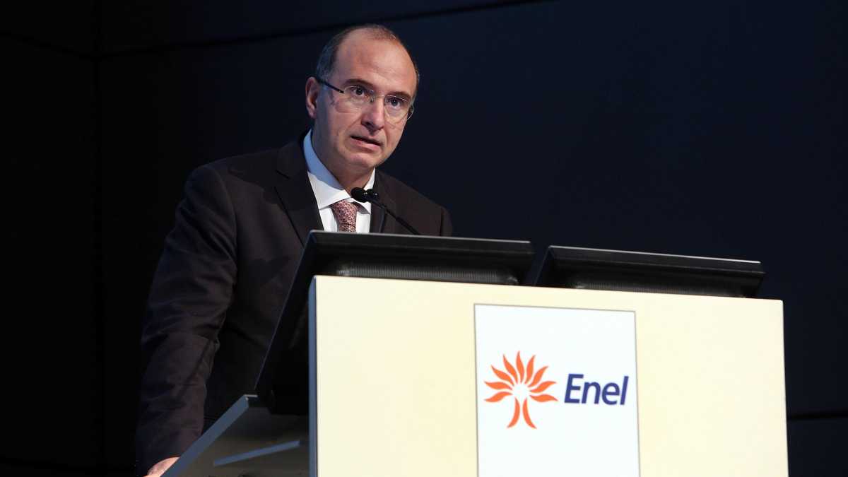 Immagine di Da Gualtieri alla “Maggica”, il contropiede del regista del Mef