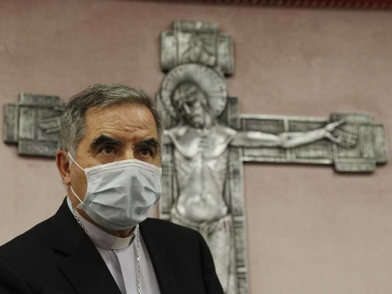 Giovanni Angelo Becciu (foto LaPresse)&nbsp;<br />