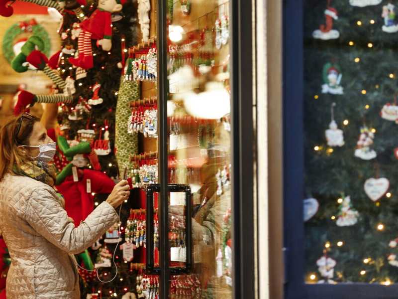 Giallo Natale. Cosa apre e cosa chiude nel periodo delle feste