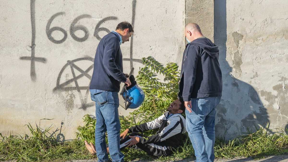 Immagine di Cinque agenti della polizia penitenziaria andranno a processo per torture