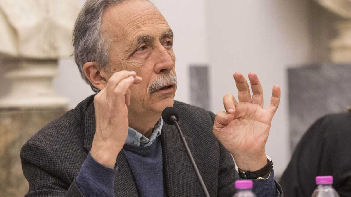 Immagine di Pentito di essere stato con Raggi, Berdini ci riprova e si candida