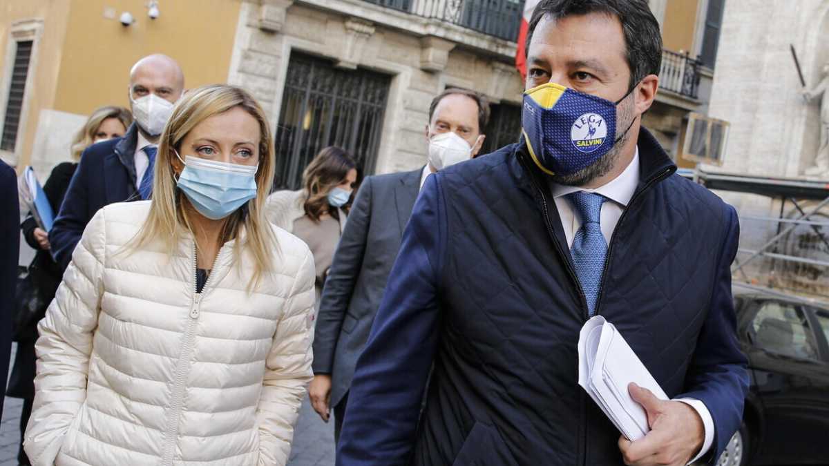 Immagine di L'ok allo scostamento di bilancio e il calo dei pazienti in terapia intensiva
