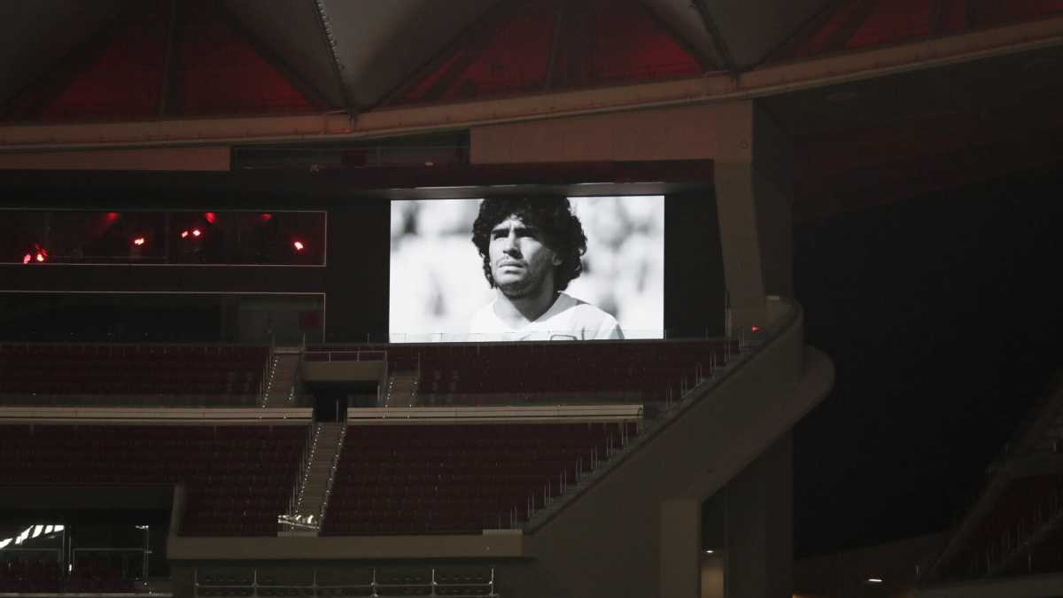 Immagine di "Diego se queda". L'omaggio di Macron a Maradona