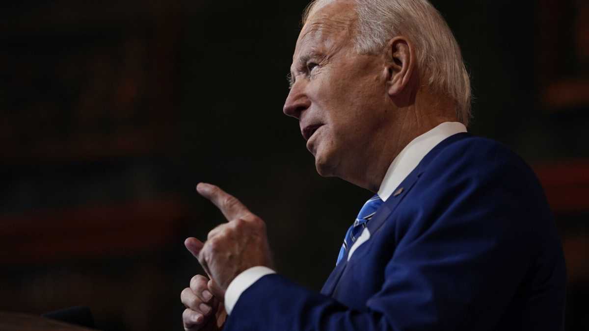 Immagine di Chi rincorre la sinistra perde. Cosa non ha capito il Pd della lezione di Biden