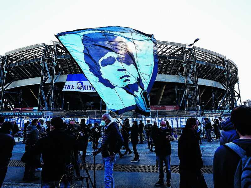 I gradi tra noi e Maradona