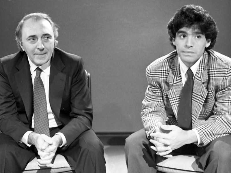 Corrado Ferlaino e Maradona in RAI in una foto dell' 11 dicembre 1987. (Foto ANSA) <br />