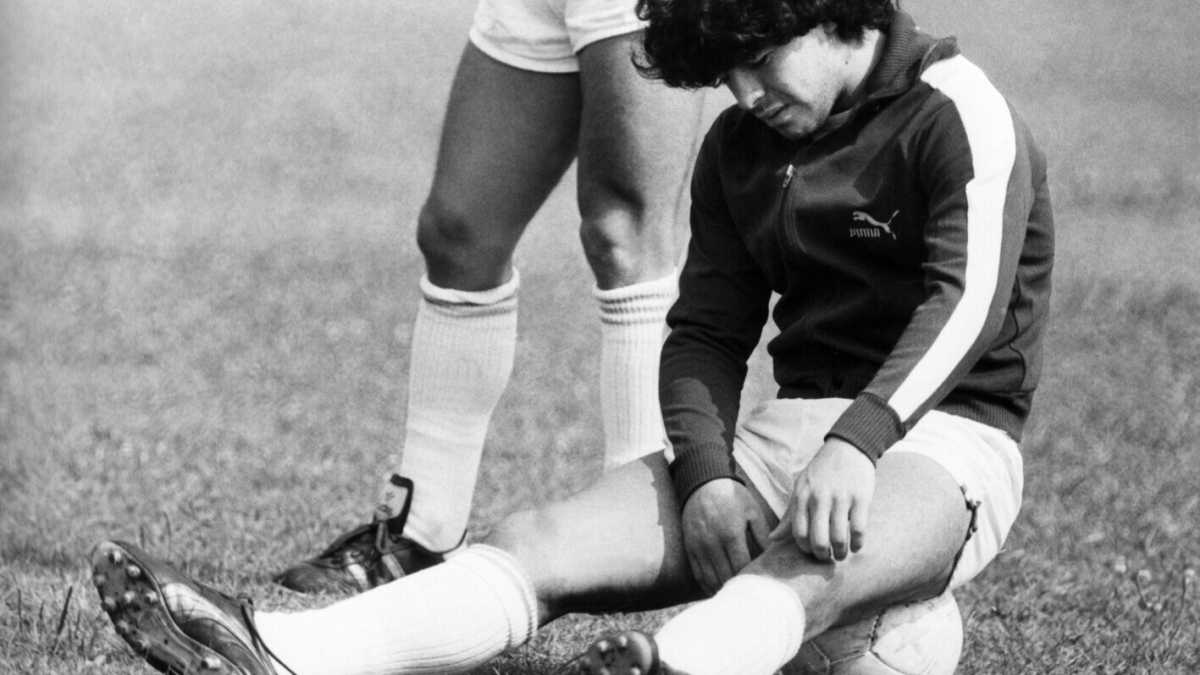 Immagine di Maradona, l’onnipotente fragile