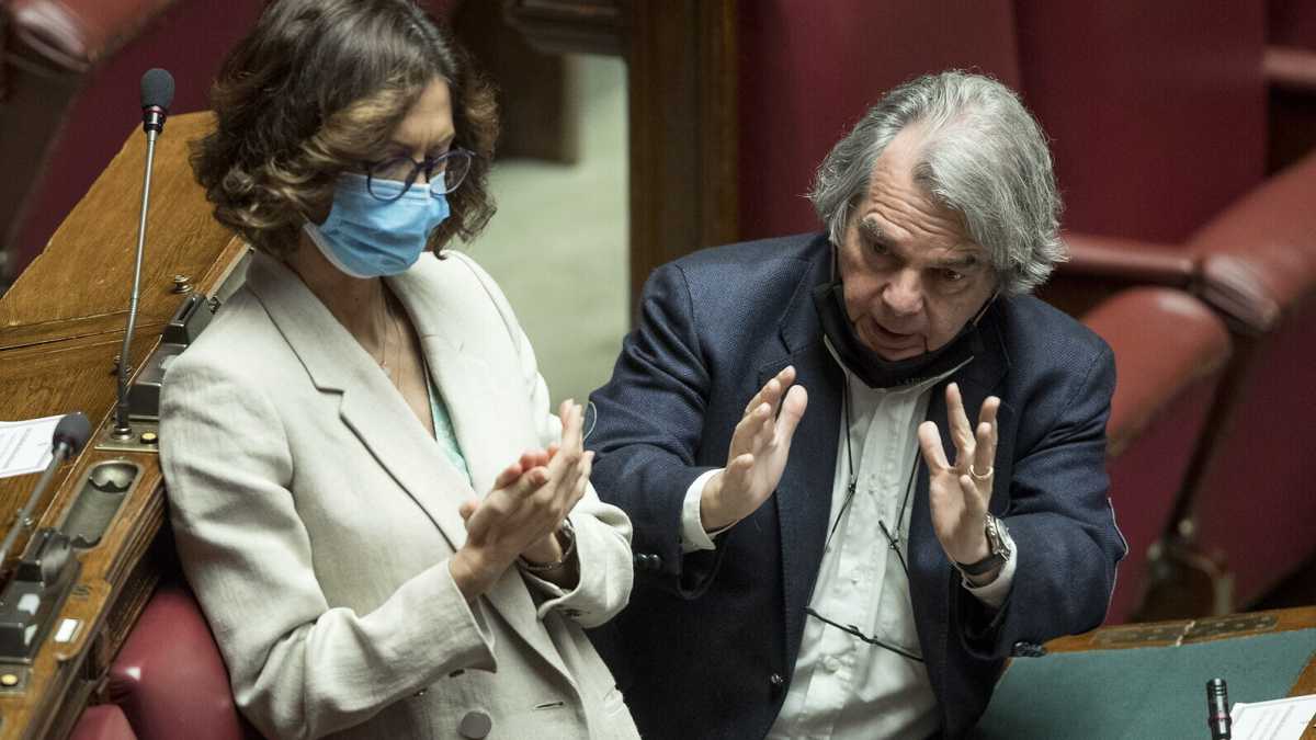 Immagine di Mes e immigrazione, Forza Italia oscilla tra Brunetta e Salvini