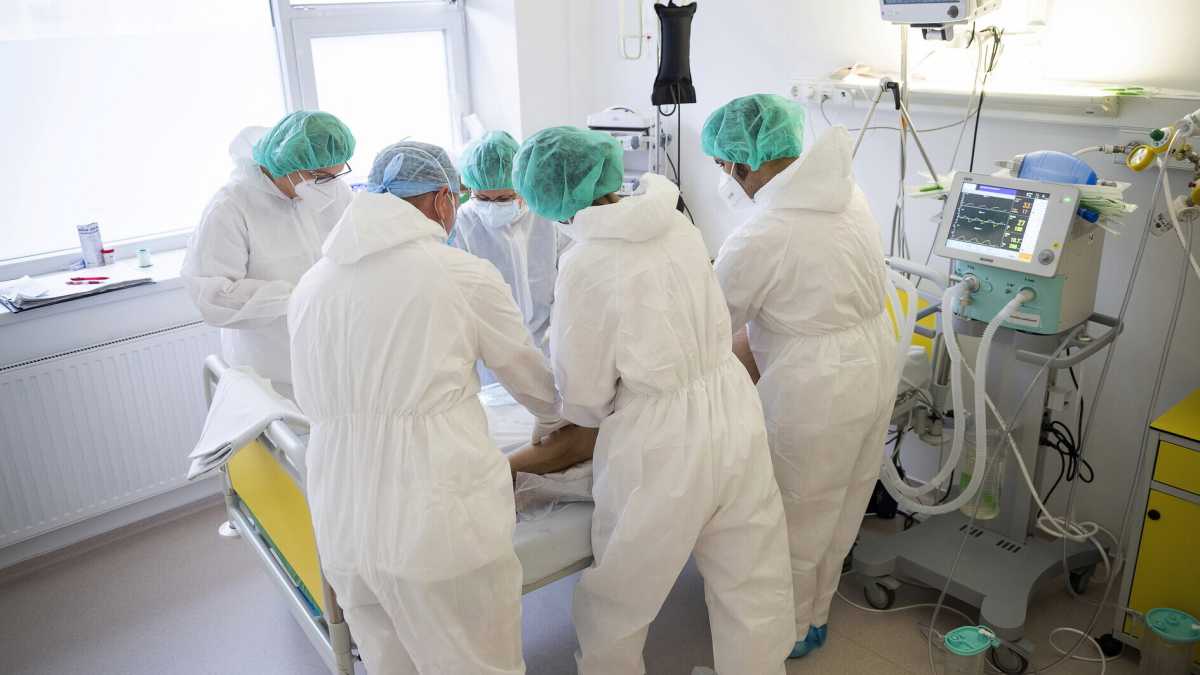 Immagine di Viaggio nel sistema sanitario che non funziona più