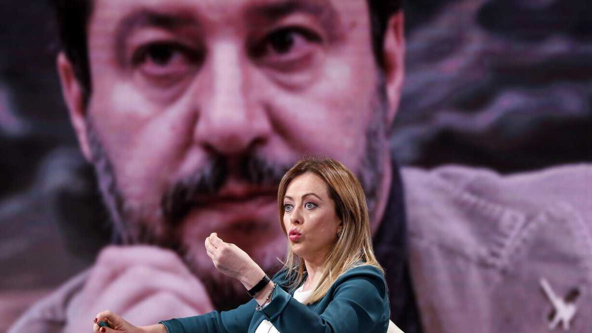 Immagine di "A chi la Rai? A me!" Cda, nomine e sgambetti: la guerra tra Salvini a Meloni