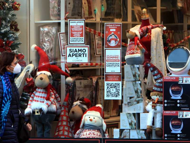 A Natale regioni chiuse e ristoranti aperti. Il nuovo dpcm e l'informativa di Speranza alle Camera