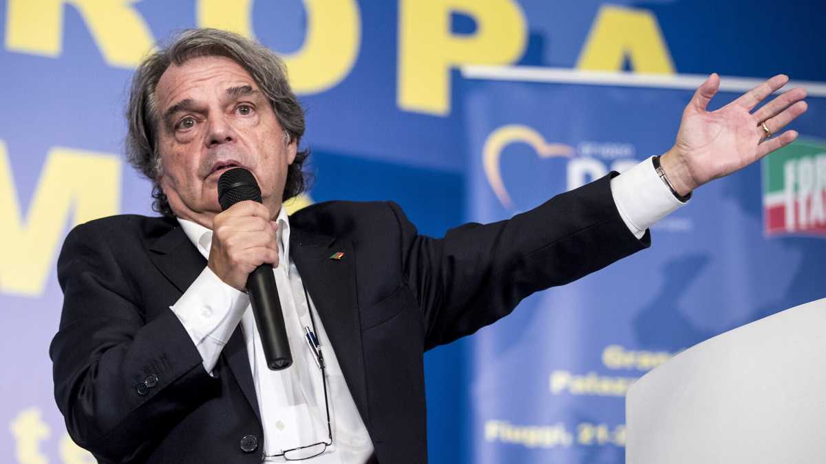 Immagine di Brunetta striglia il Cav.: "Sul Mes non possiamo andare contro l'Europa"