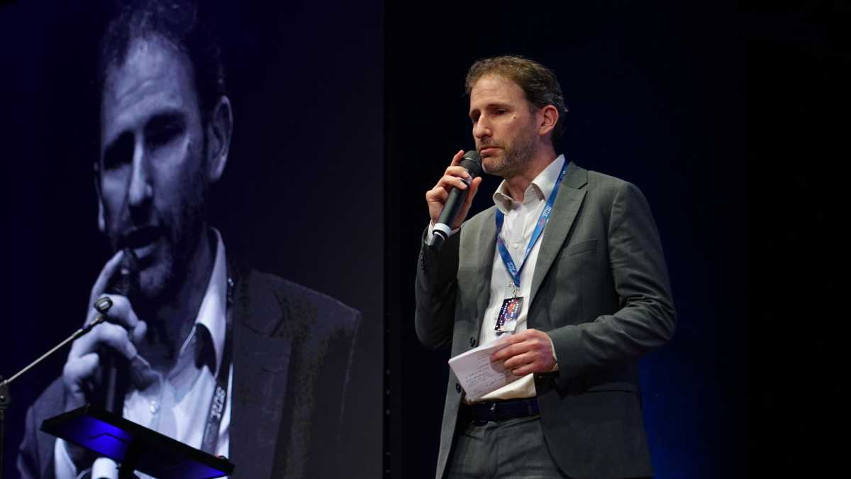 Immagine di Il senso dell'incursione delle Iene nella tana di Casaleggio