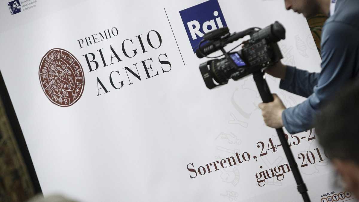 Immagine di Simone Canettieri e David Allegranti tra i vincitori del "Premio Biagio Agnes" 2020