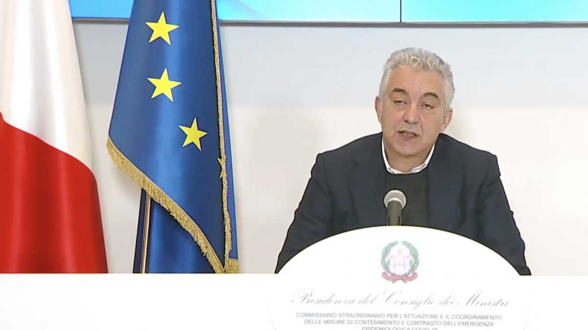 Immagine di Covid, la diretta della conferenza del commissario Arcuri