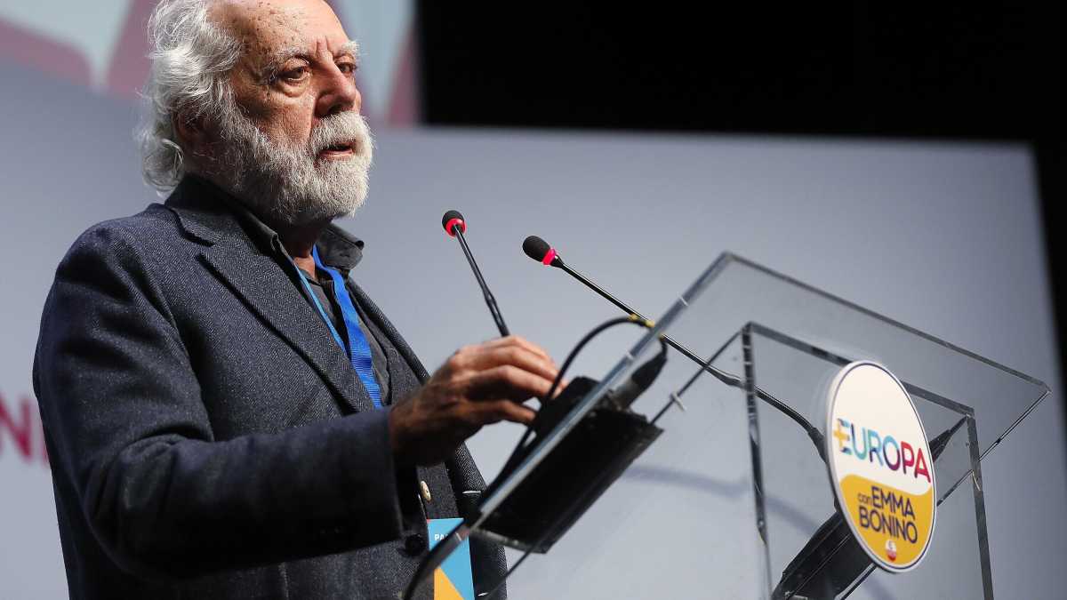 Immagine di La relatività relativa di Sergio Staino