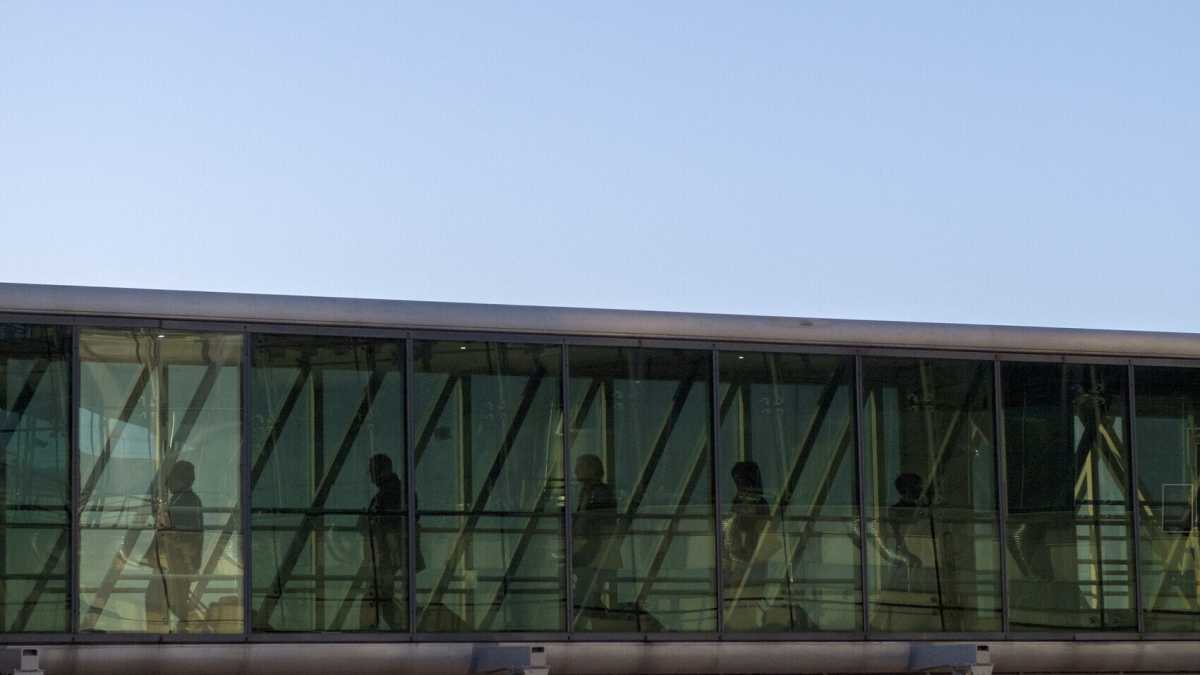 Immagine di La sacrosanta ribellione di Sir Norman Foster