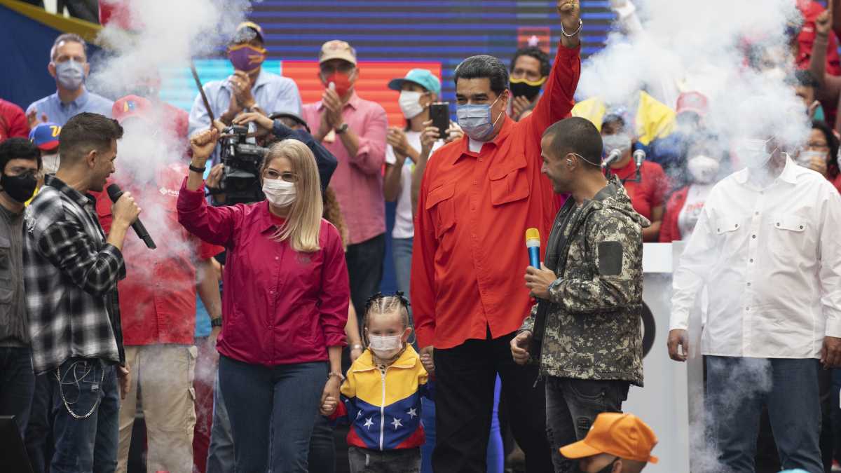 Immagine di Secondo quasi tutti (tranne Maduro) le elezioni di domenica in Venezuela sono state una farsa