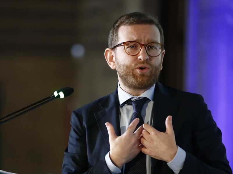 Torna la leva obbligatoria, parola di ministro