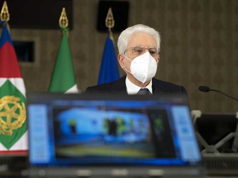 Ai big della politica piace l’idea del Foglio: vaccini in tv contro la cultura no vax