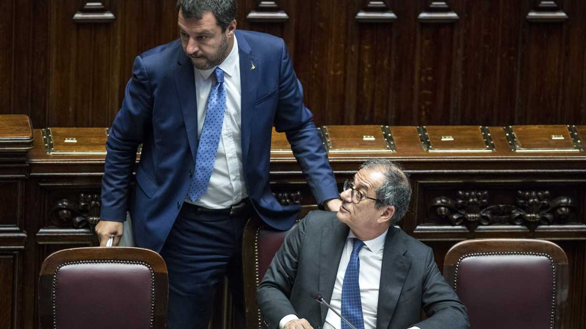 Immagine di L’ex ministro Tria spiega perché i no Mes non sanno di cosa parlano