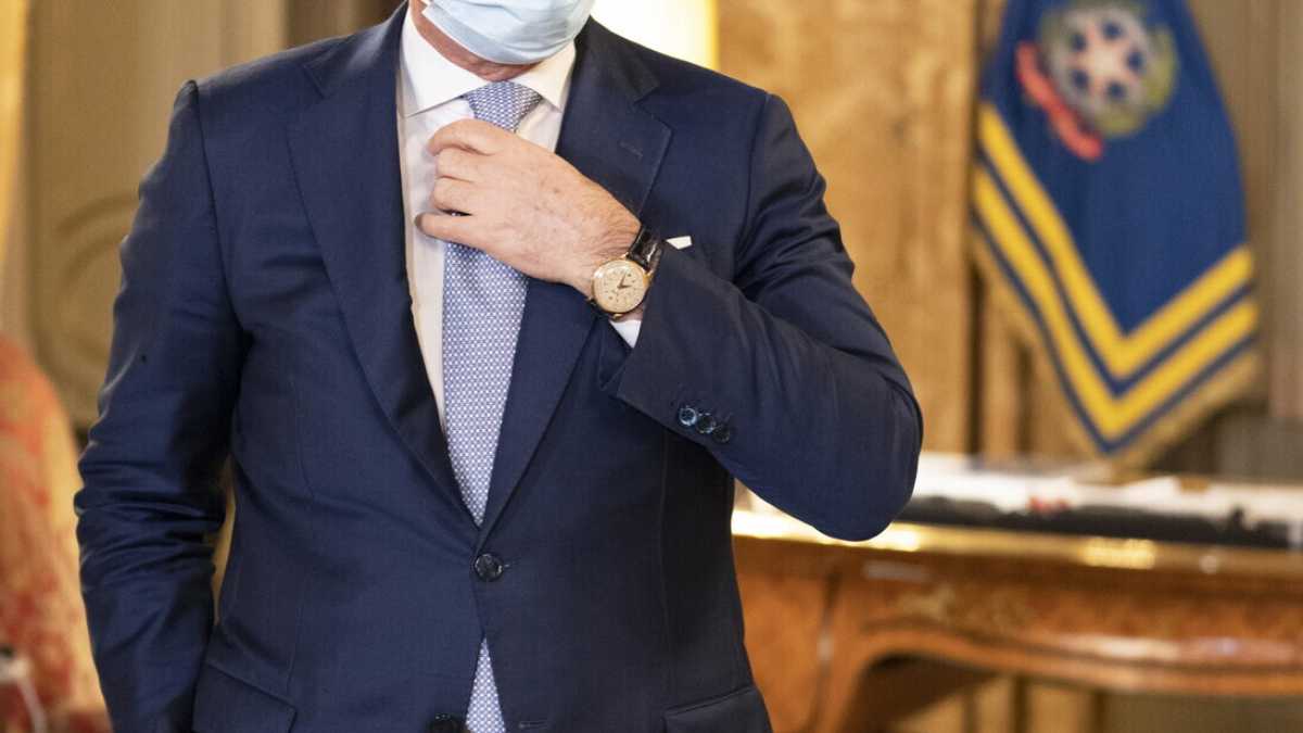 Immagine di Due passi nel mistero Conte