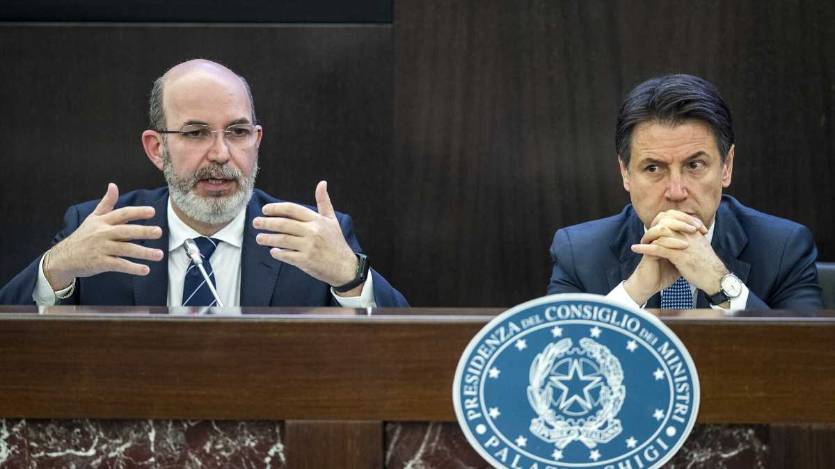 Immagine di Mes, ecco perché i dissidenti del M5s alla Camera creano un problema a Crimi e a Conte