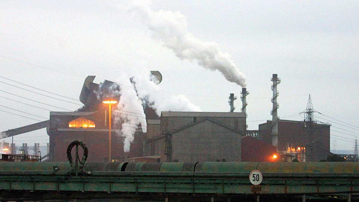 Immagine di Il caos istituzionale prolunga il dramma senza fine dell’Ilva