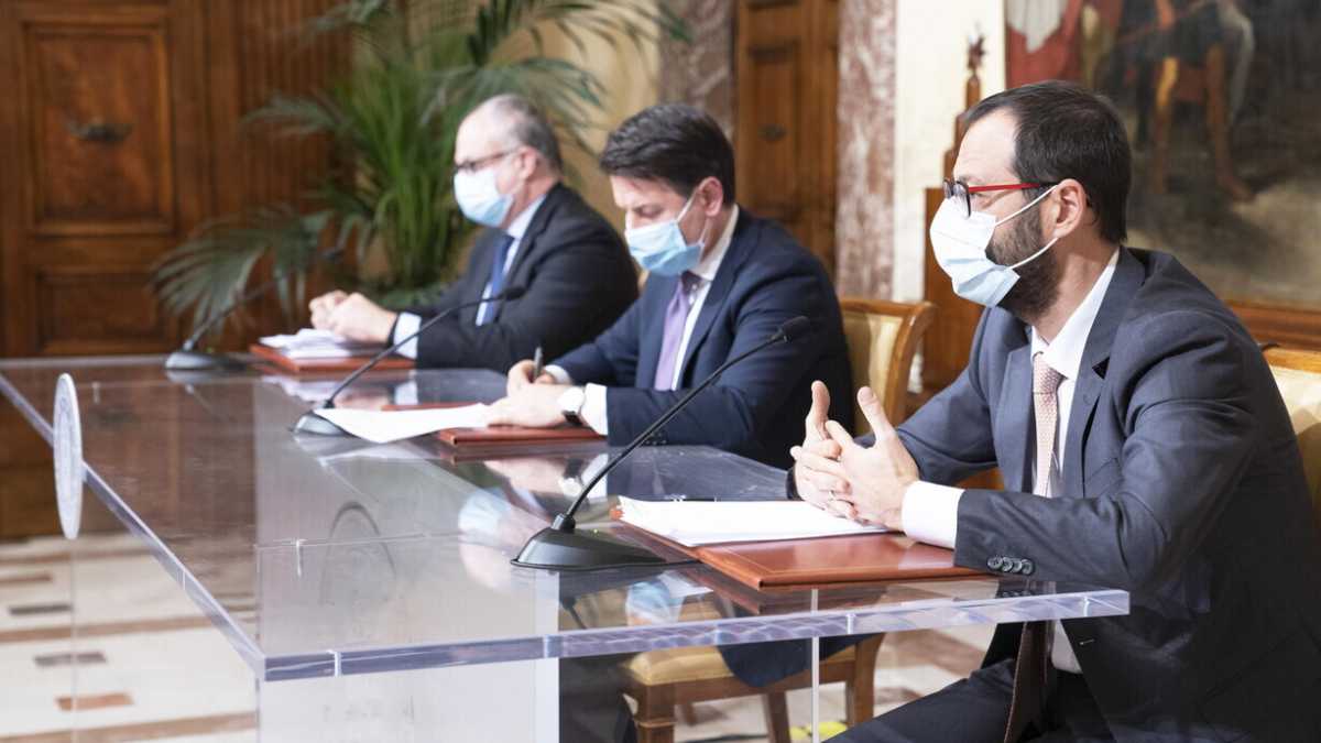 Immagine di La fuffa da rottamare per guidare l’Italia