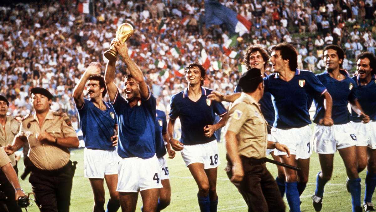 Immagine di Luglio 1982, l’euforia della vita adulta e un urrà da rimanerci incinta