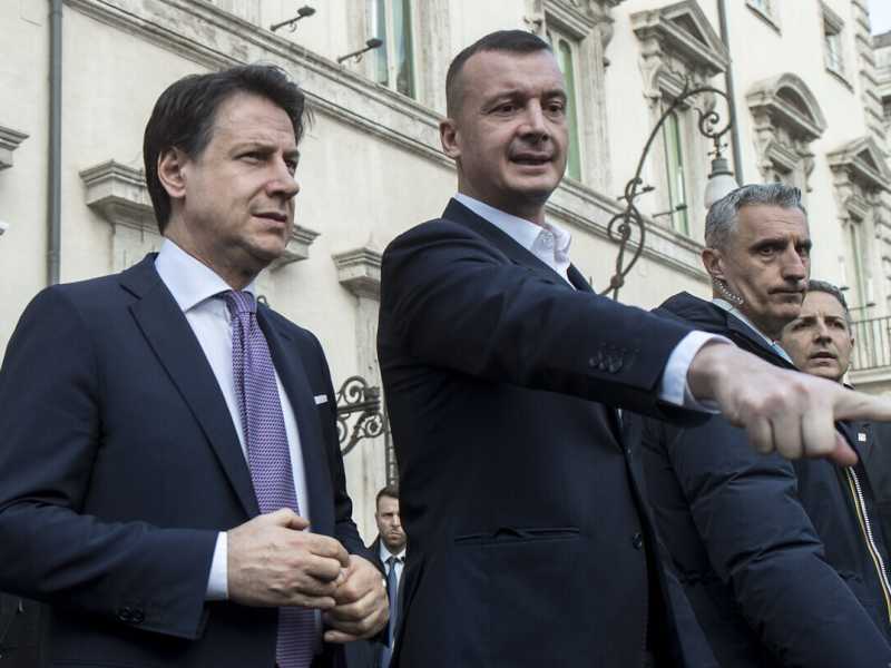 "Al voto! Al voto!". Ma lo spauracchio delle elezioni è una minaccia spuntata