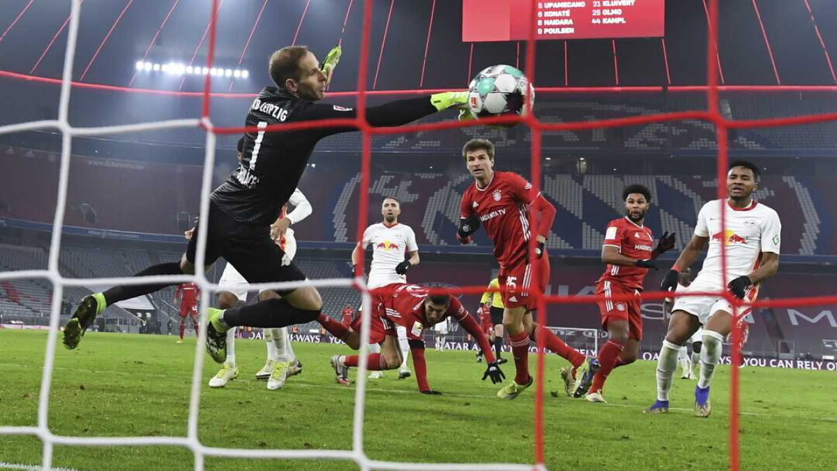 Immagine di La Bundesliga combatte la crisi distribuendo meglio i soldi dei diritti tv. E la Serie A?