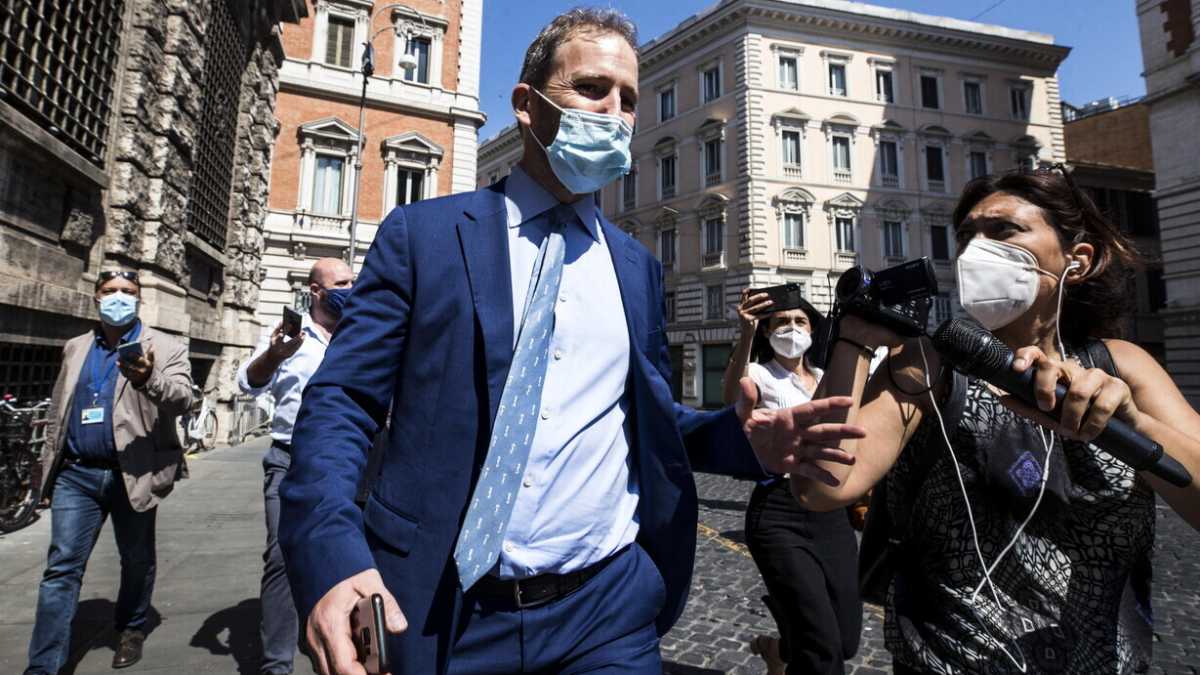 Immagine di Guerra nel M5s, sabato e domenica gli Stati generali-ombra di Casaleggio