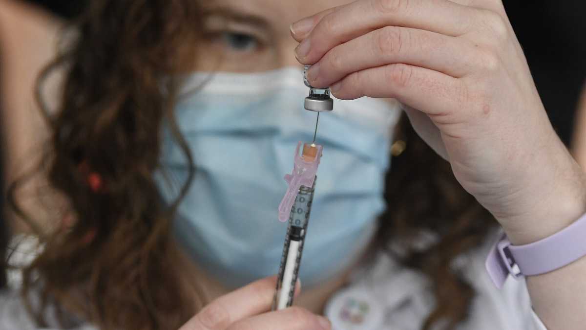 Immagine di Covid, l’Italia non sa ancora chi sarà il suo vaccinato numero 1