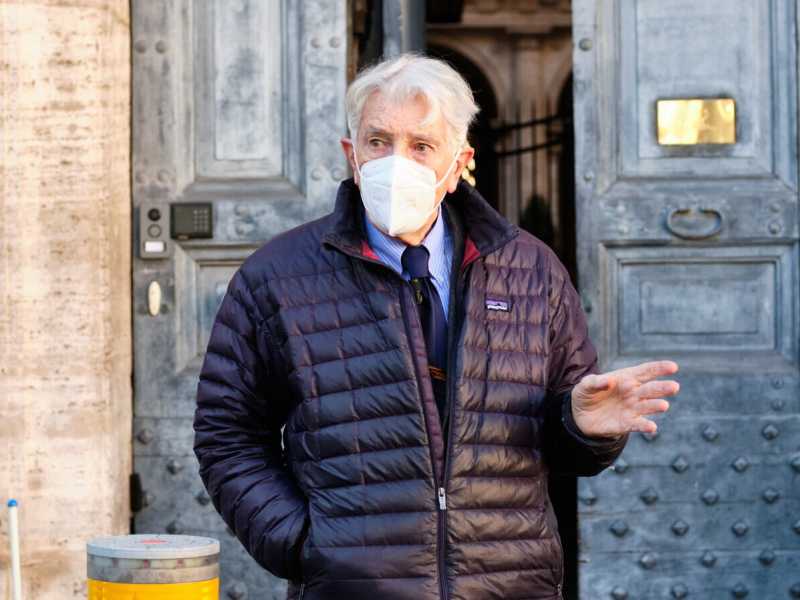 Augias e la legion d'onore. Sappiamo perché l'ha restituita, ma perché l'ha avuta?